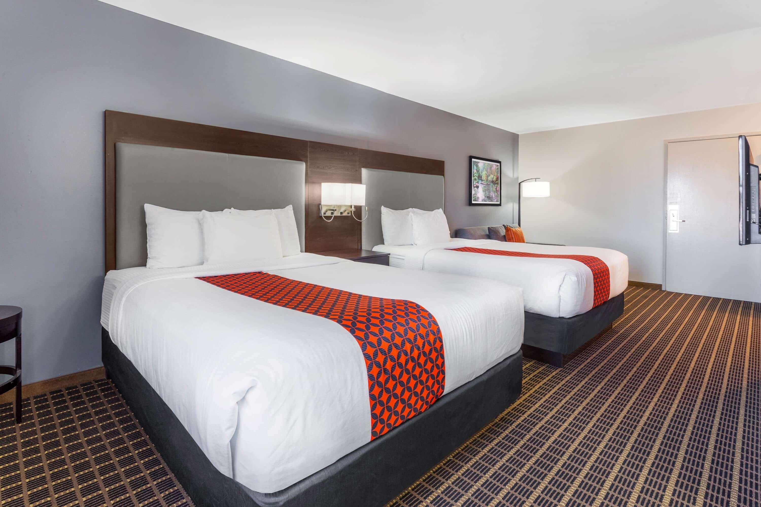 La Quinta By Wyndham Rockford Otel Dış mekan fotoğraf
