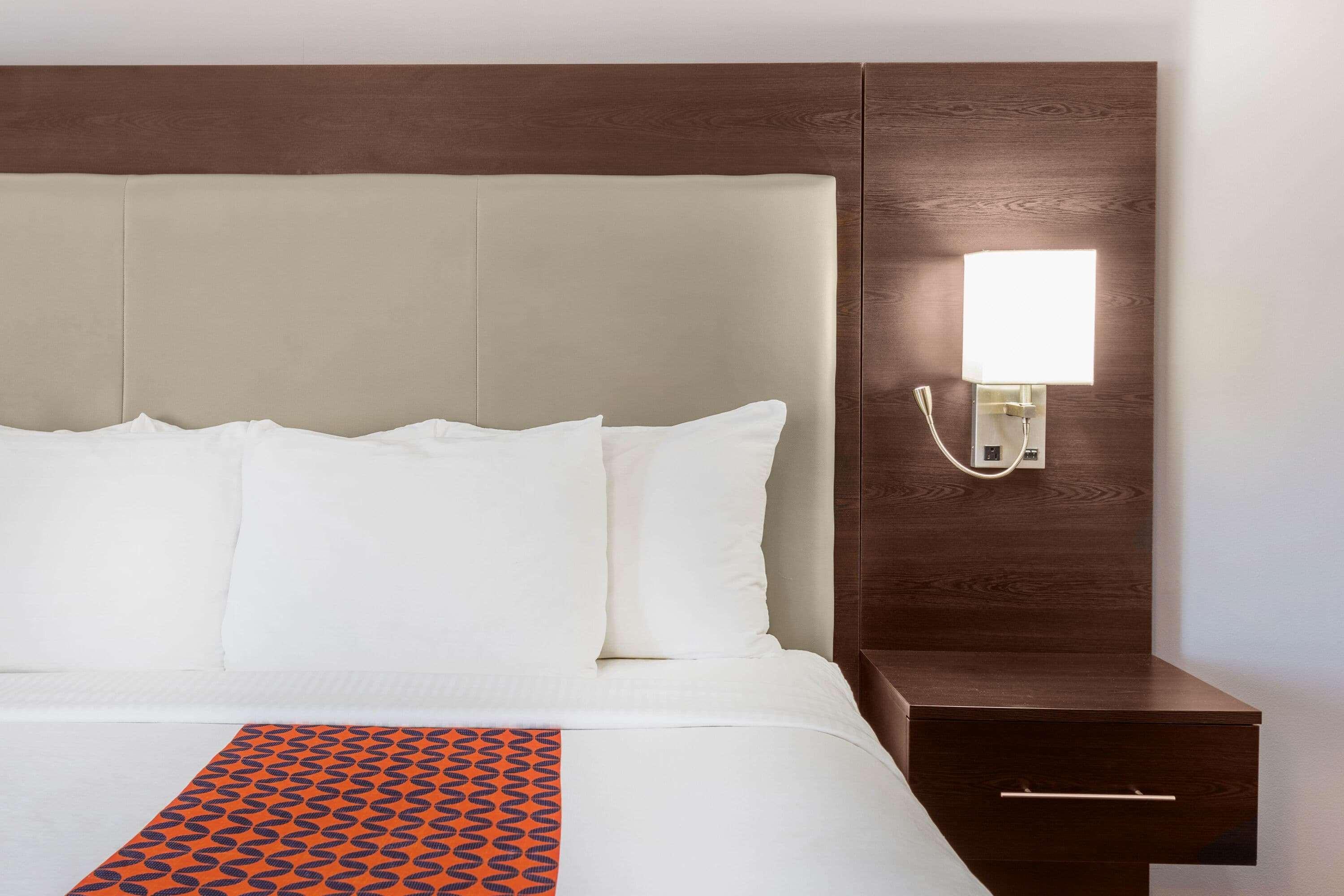 La Quinta By Wyndham Rockford Otel Dış mekan fotoğraf